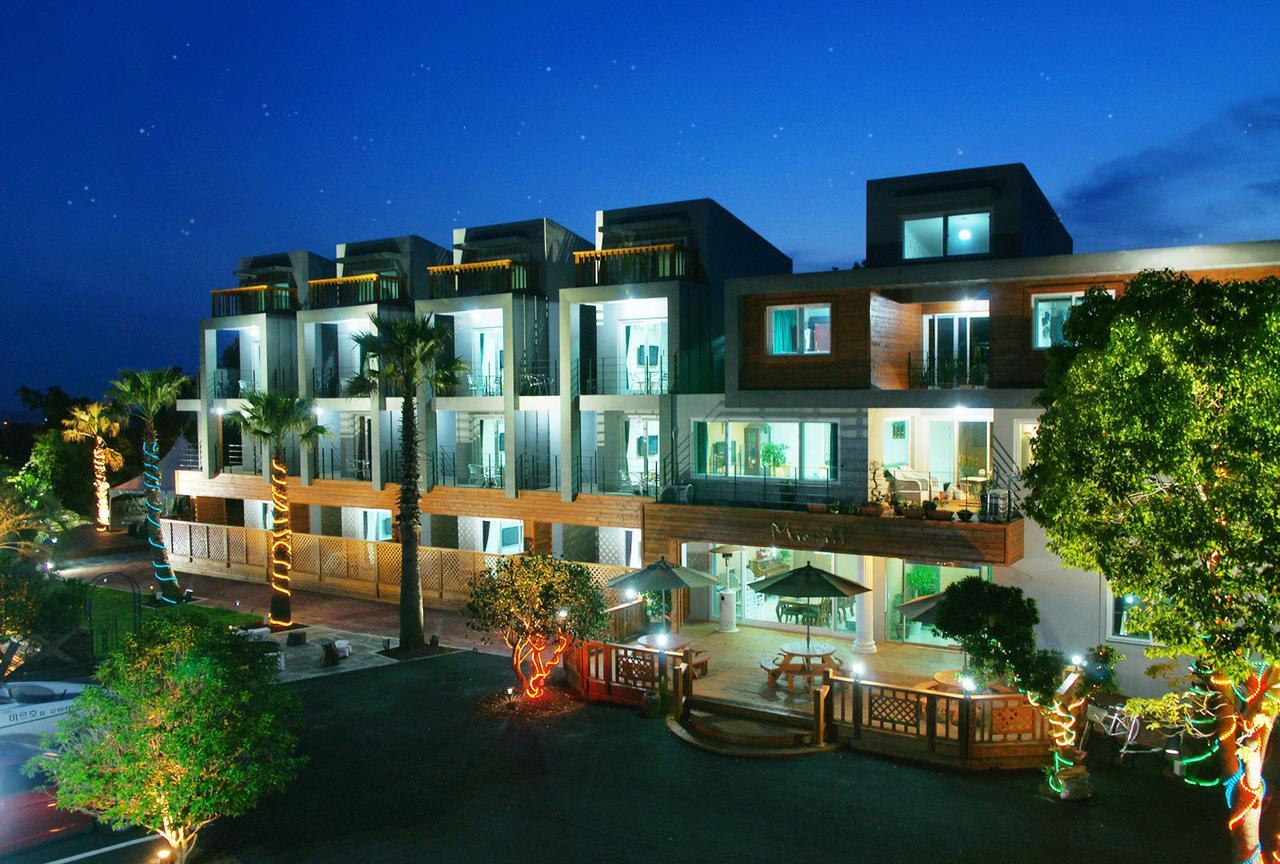 Mirvill Pension & Resort Seogwipo Exterior photo