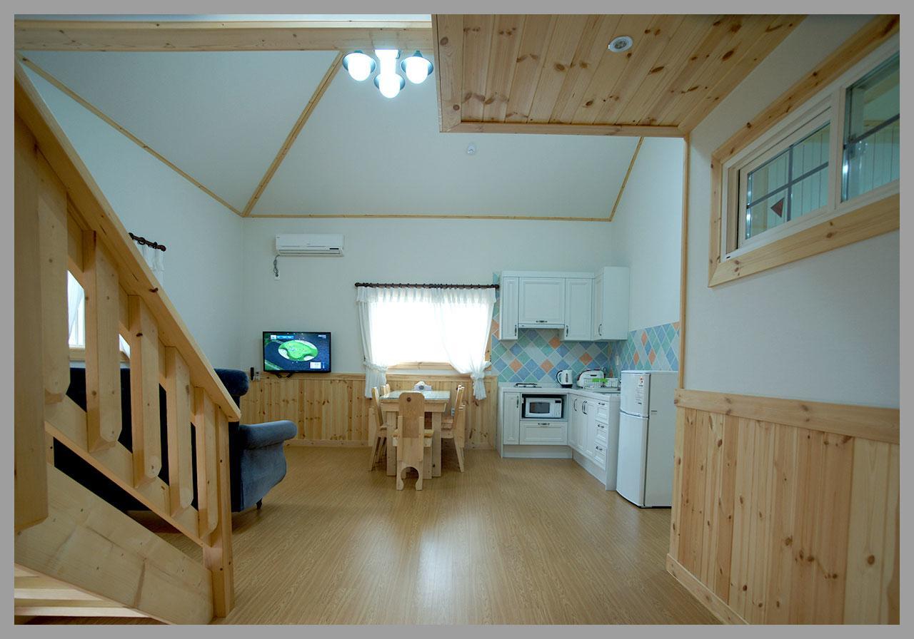 Mirvill Pension & Resort Seogwipo Exterior photo